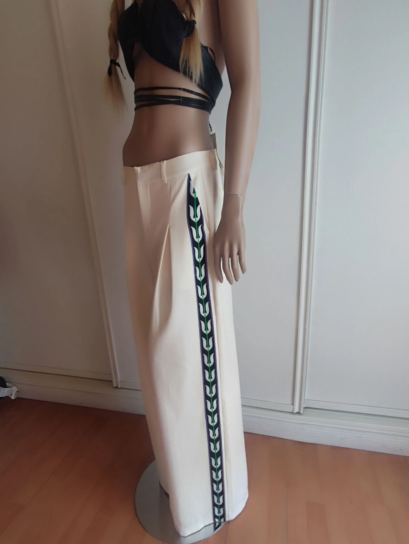 Pantalón ancho peace+chaos M/L – photo 3